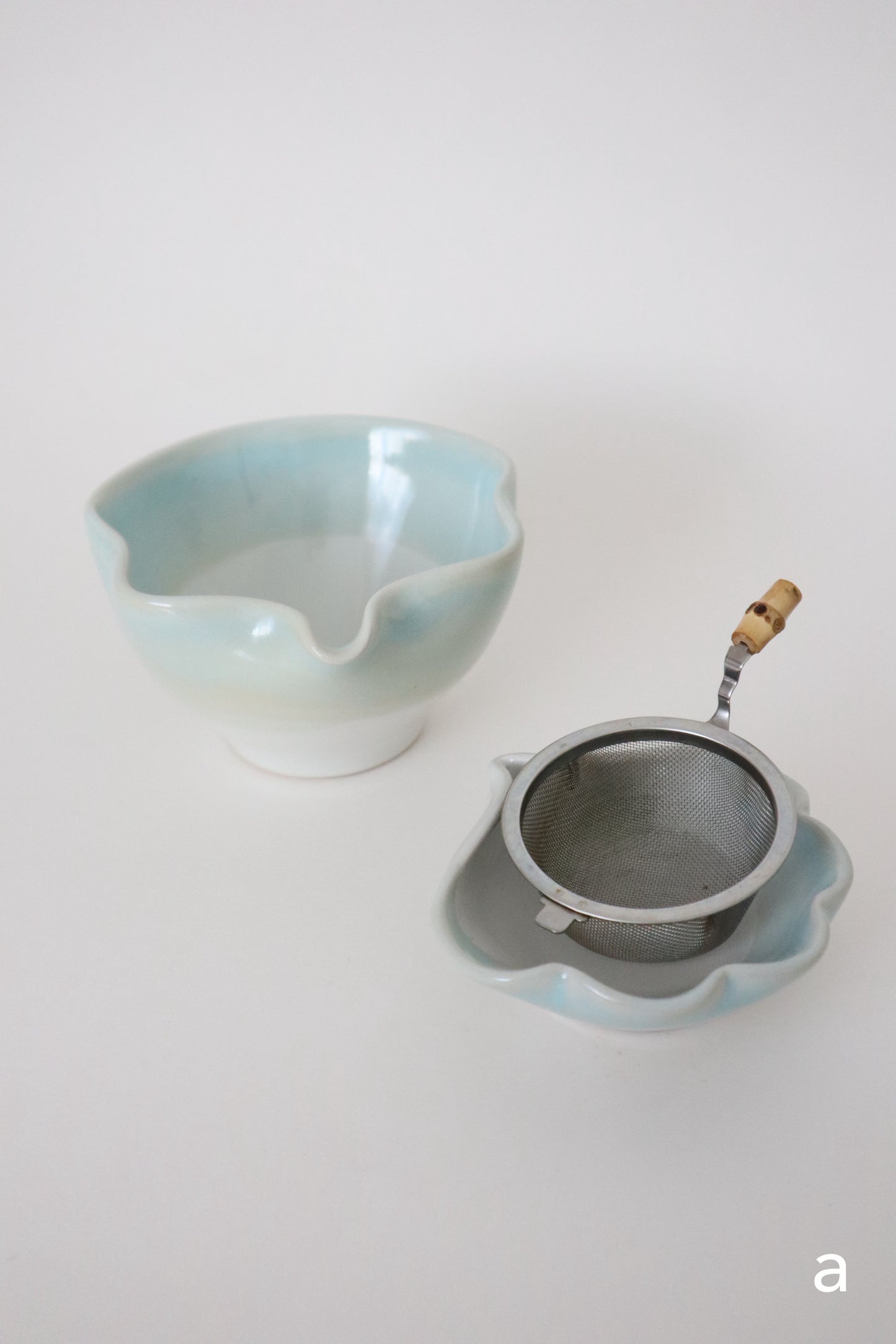 glacier seashell matcha bowl