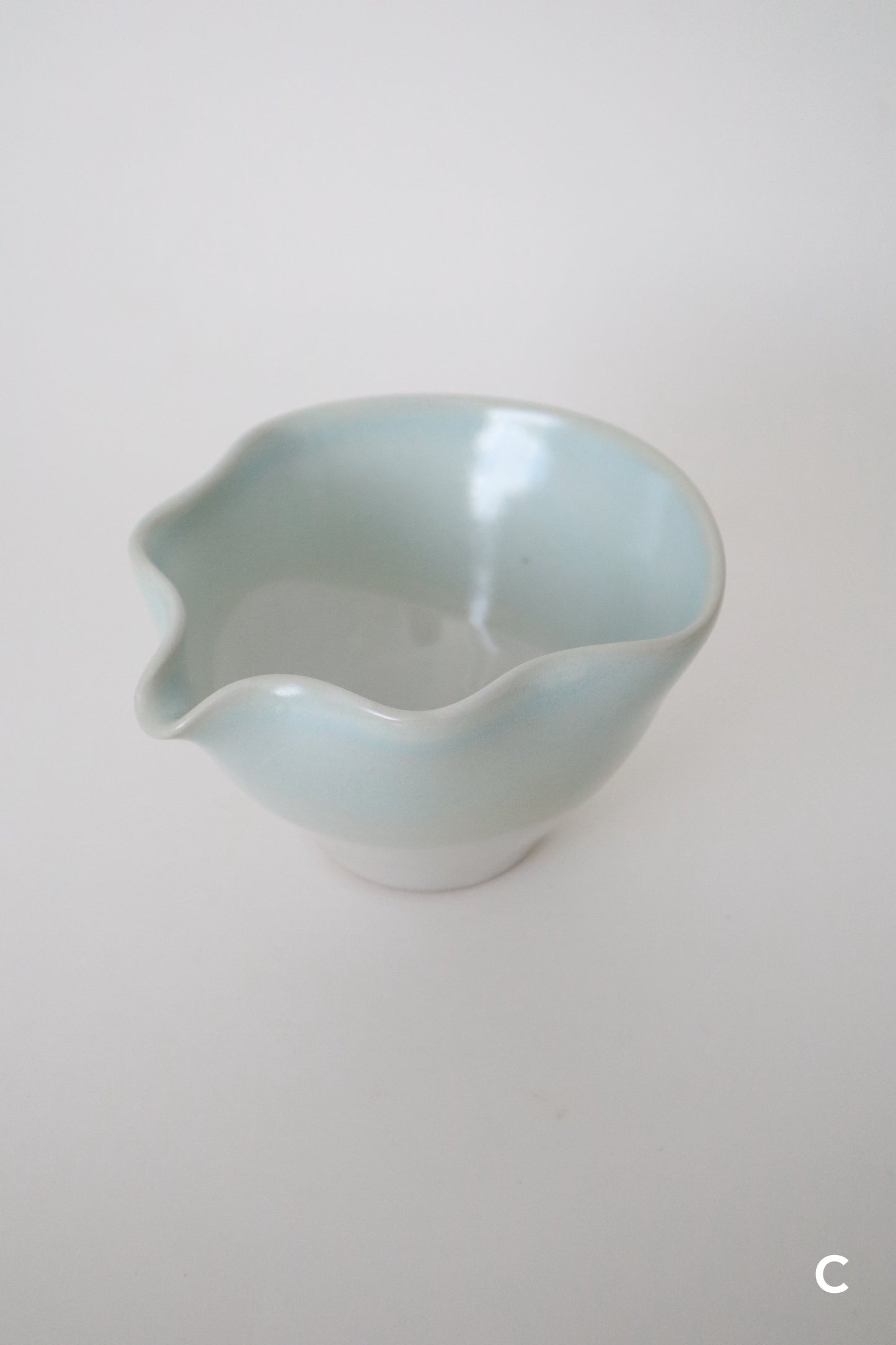 glacier seashell matcha bowl