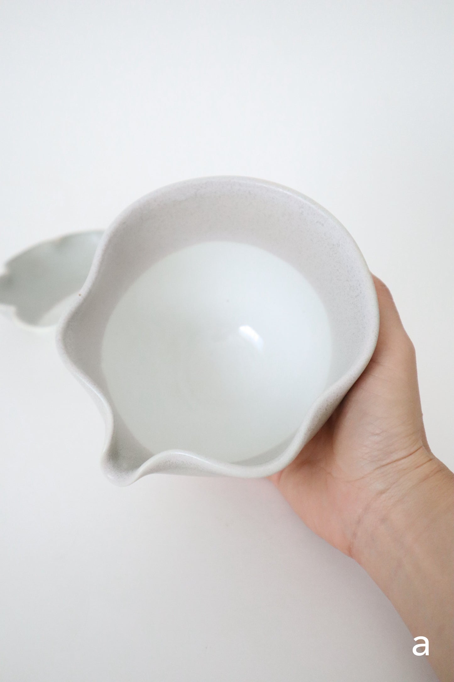 wild clay seashell matcha bowl sets