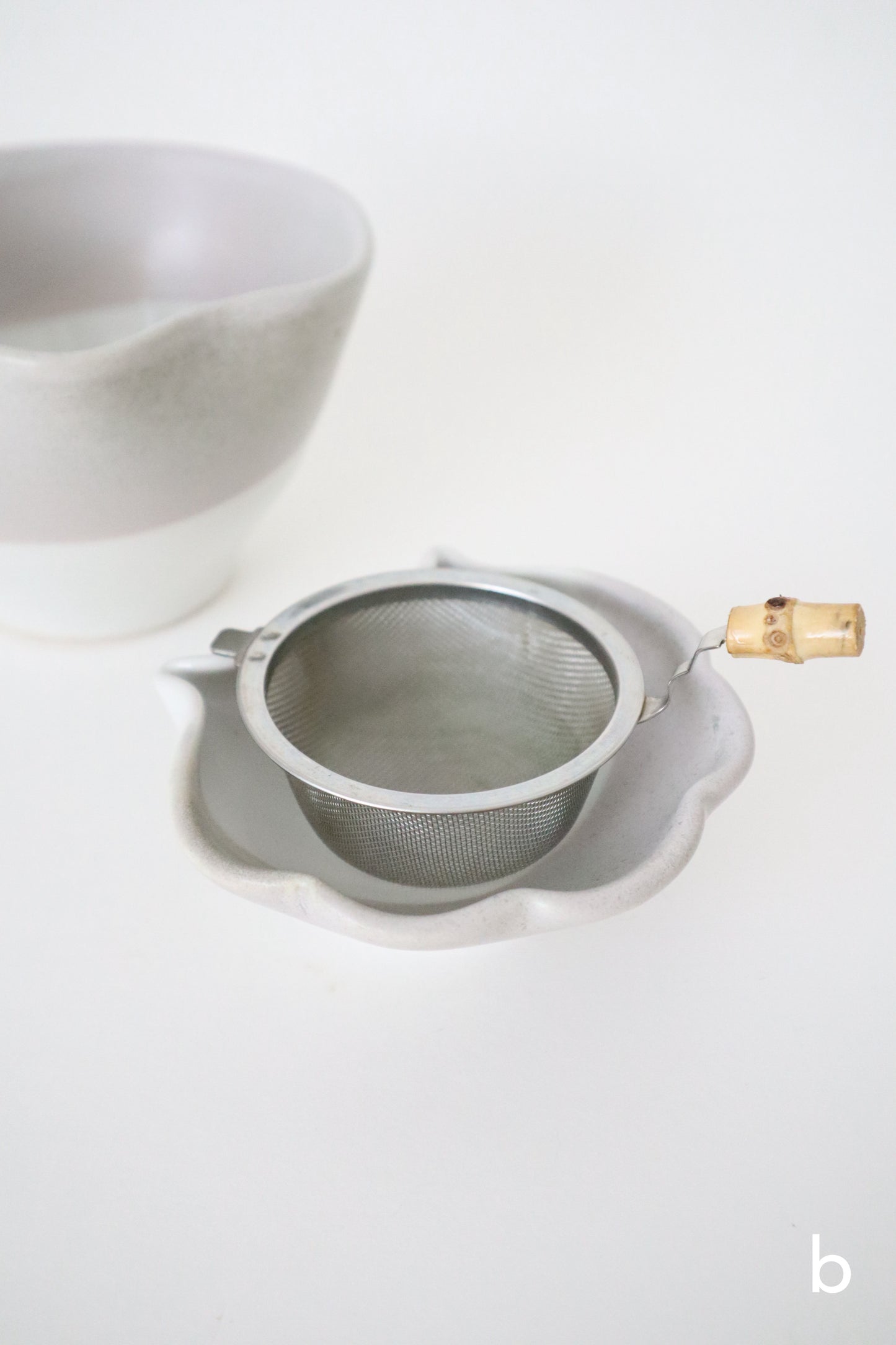 wild clay seashell matcha bowl sets