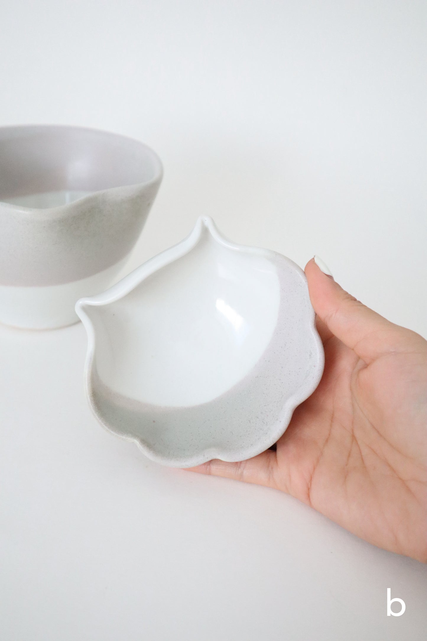 wild clay seashell matcha bowl sets