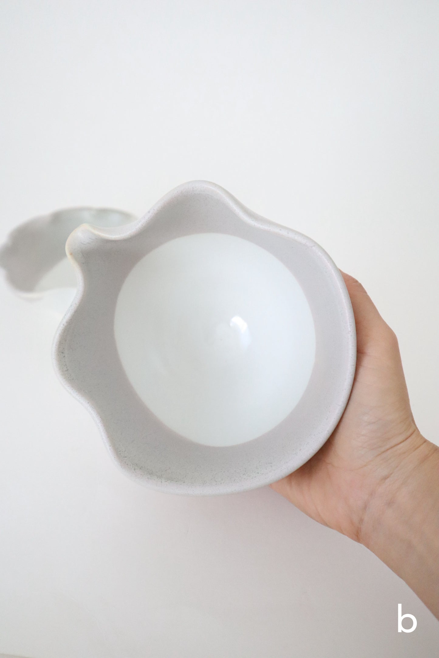 wild clay seashell matcha bowl sets