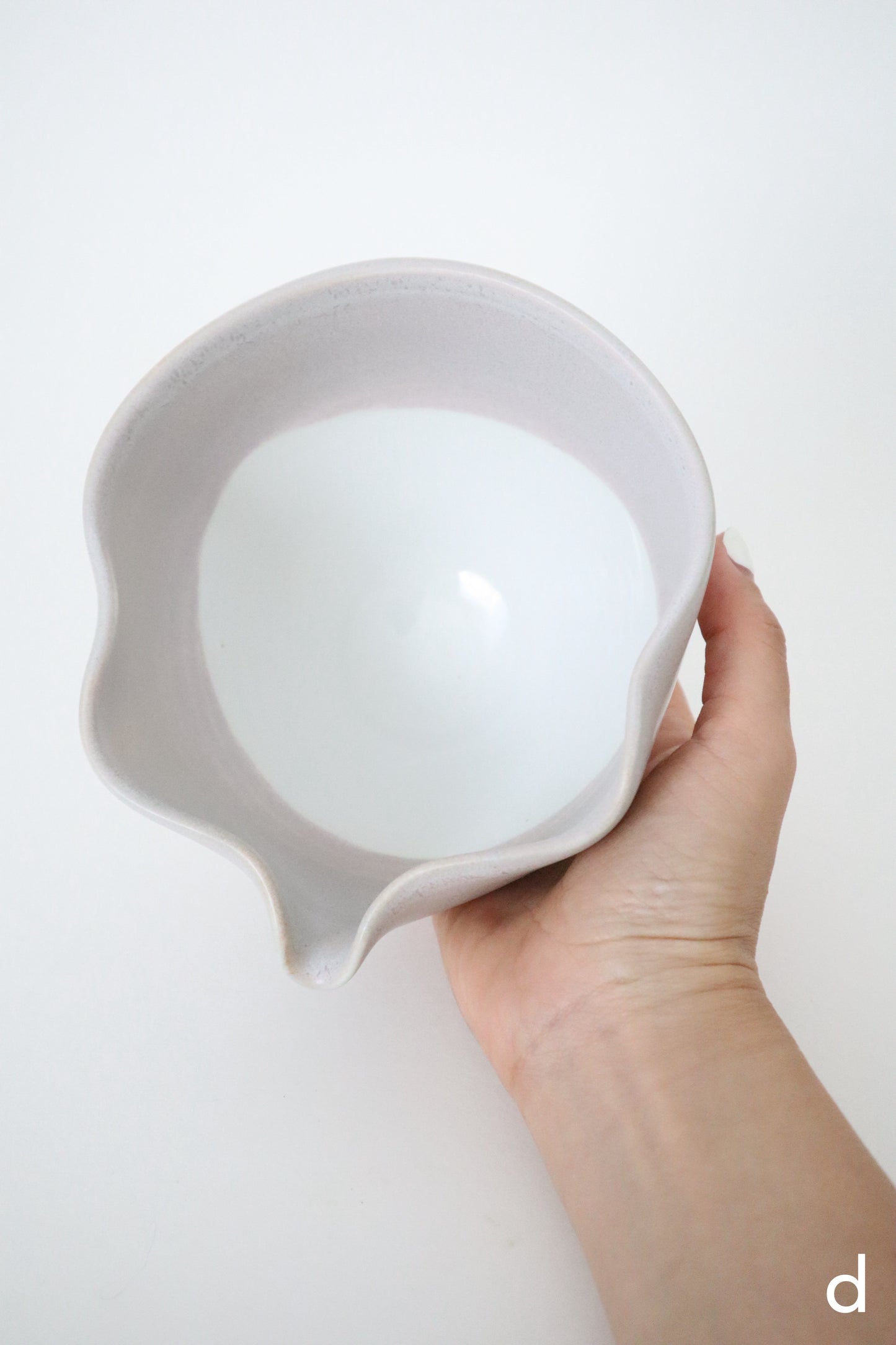 wild clay seashell matcha bowl sets