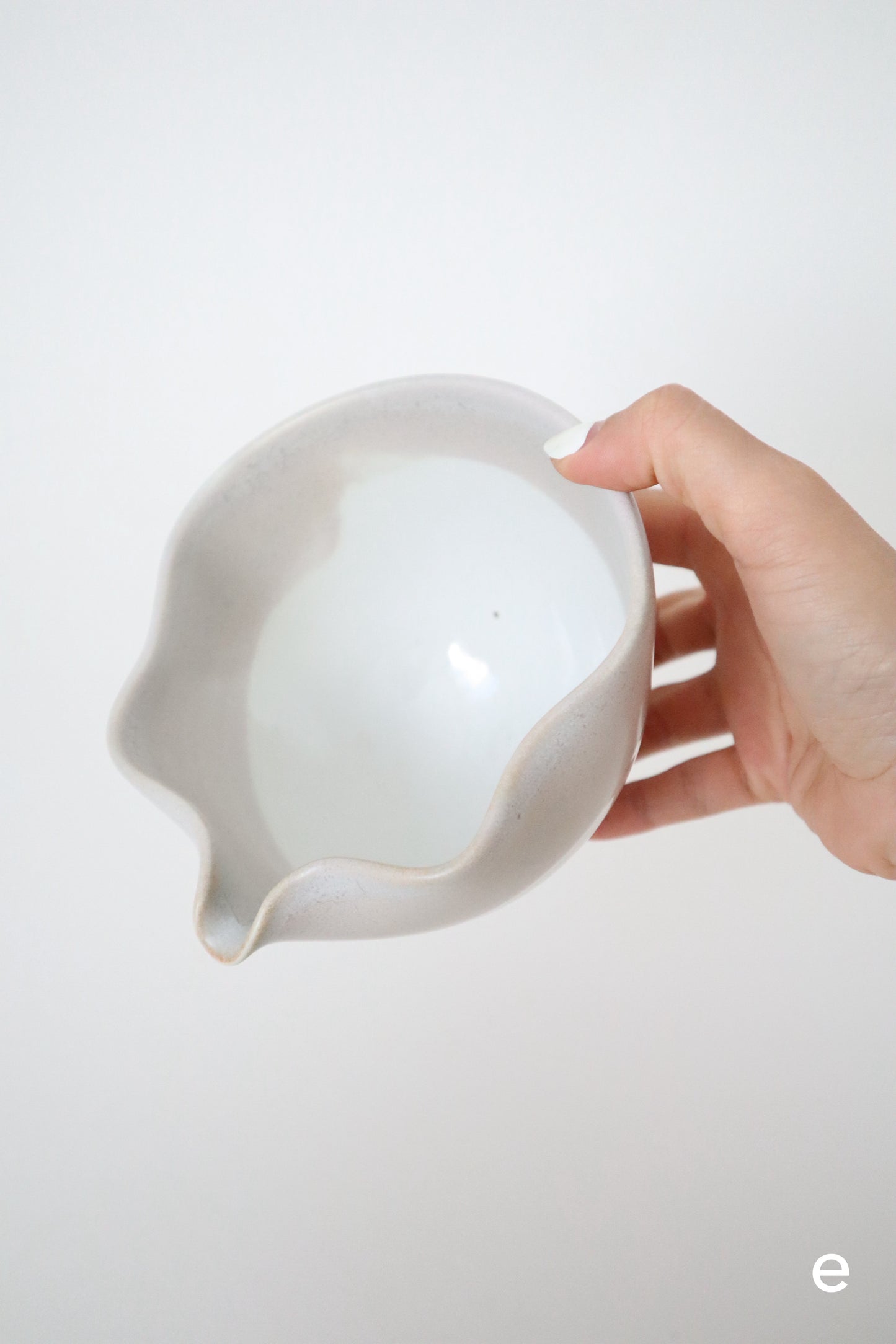 wild clay seashell matcha bowl sets