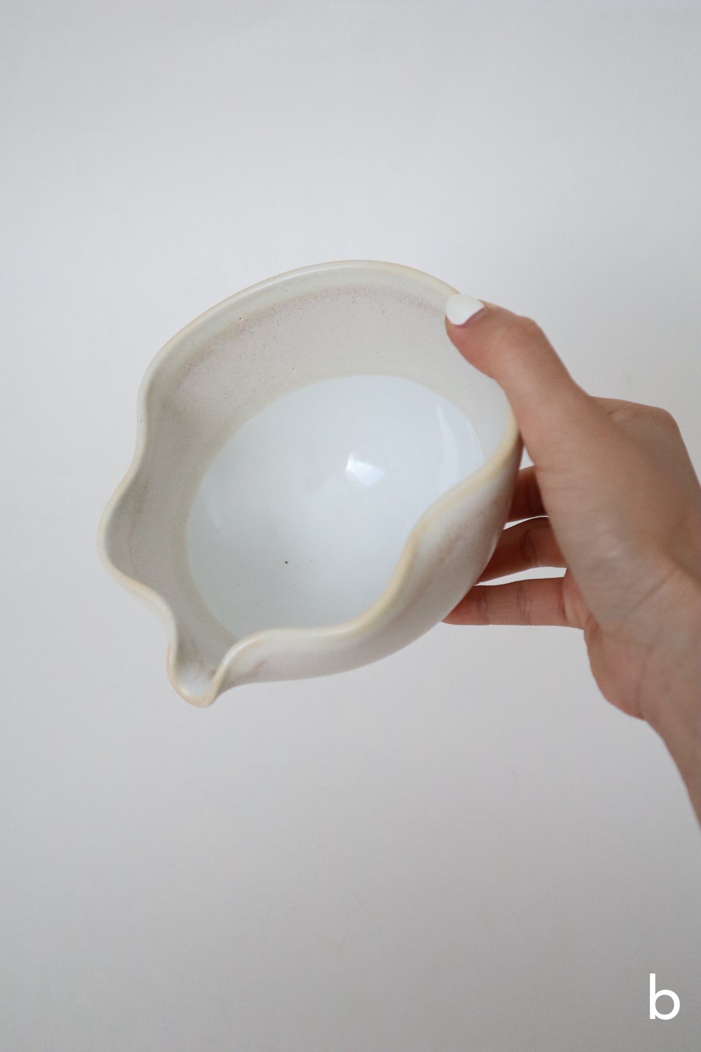 warm sand seashell matcha bowl sets