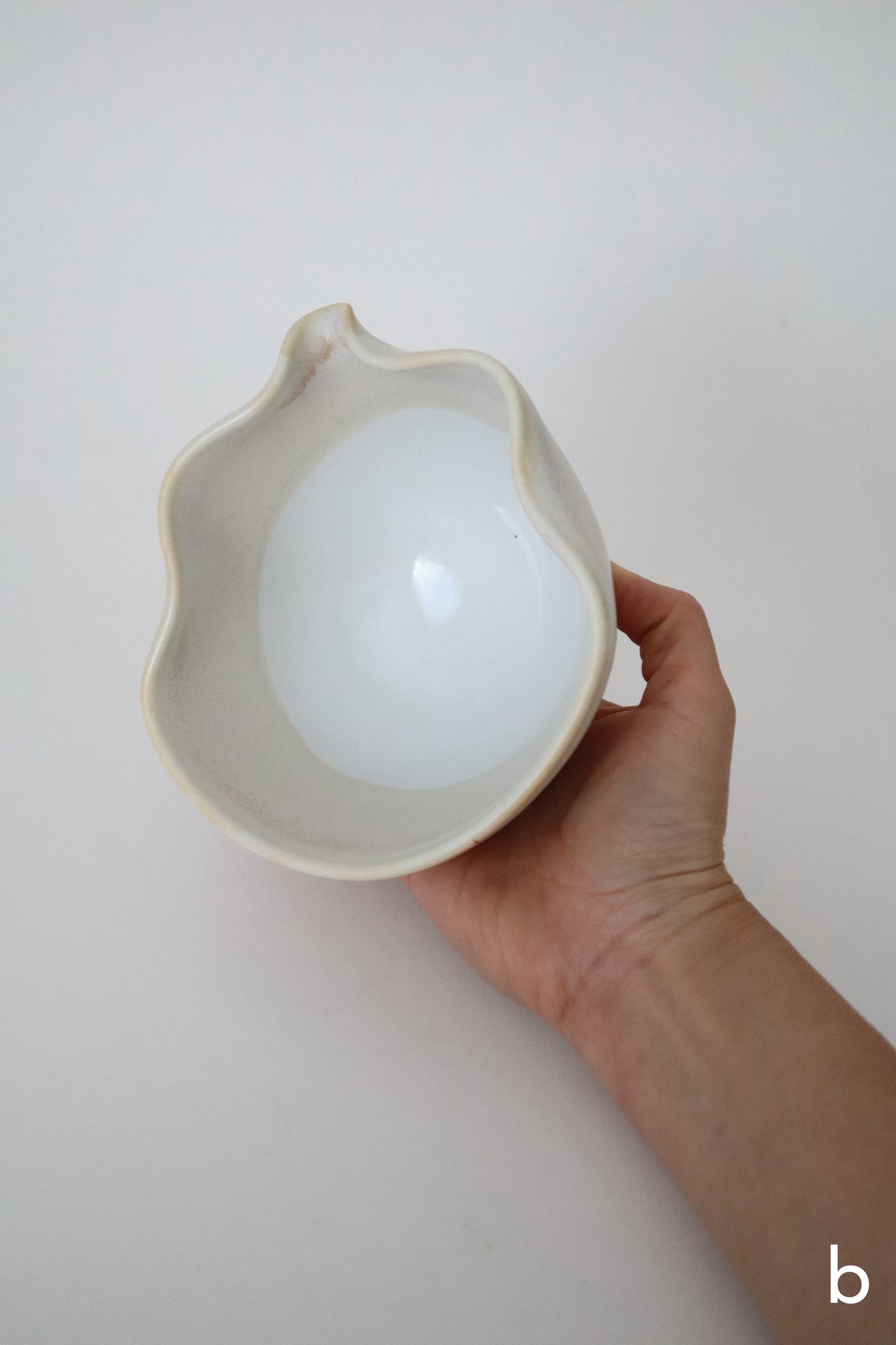 warm sand seashell matcha bowl sets