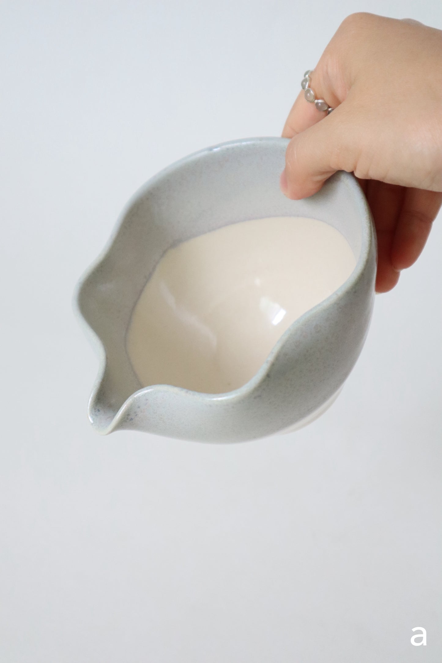 sea foam seashell matcha bowl