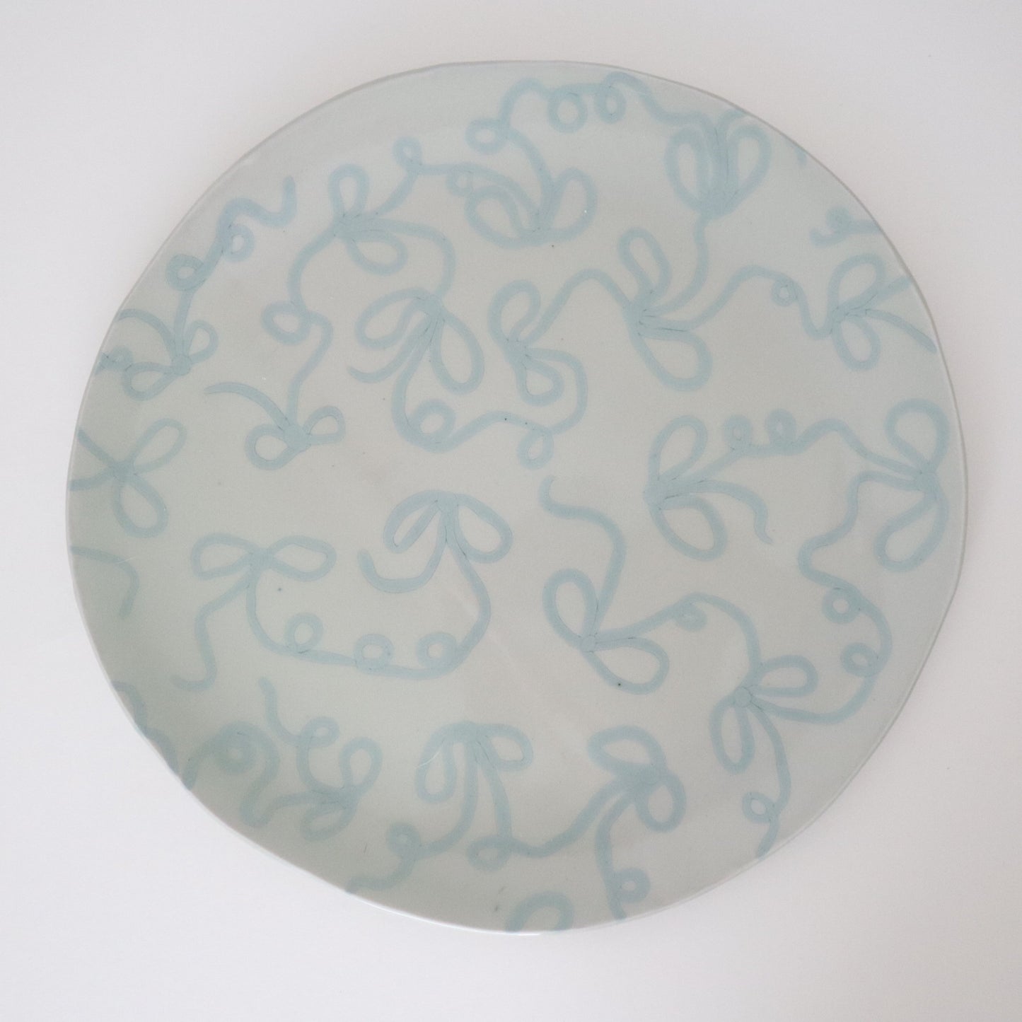 ribbon plate