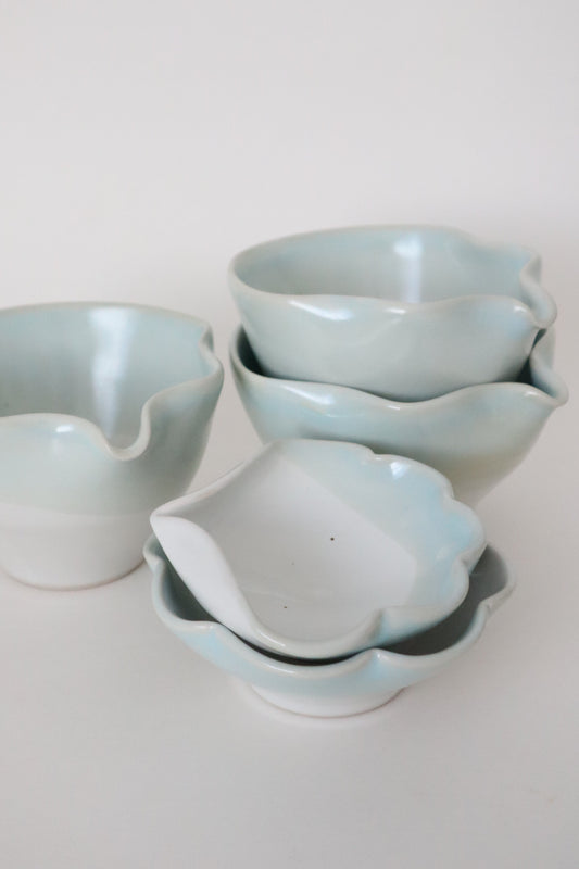 glacier seashell matcha bowl