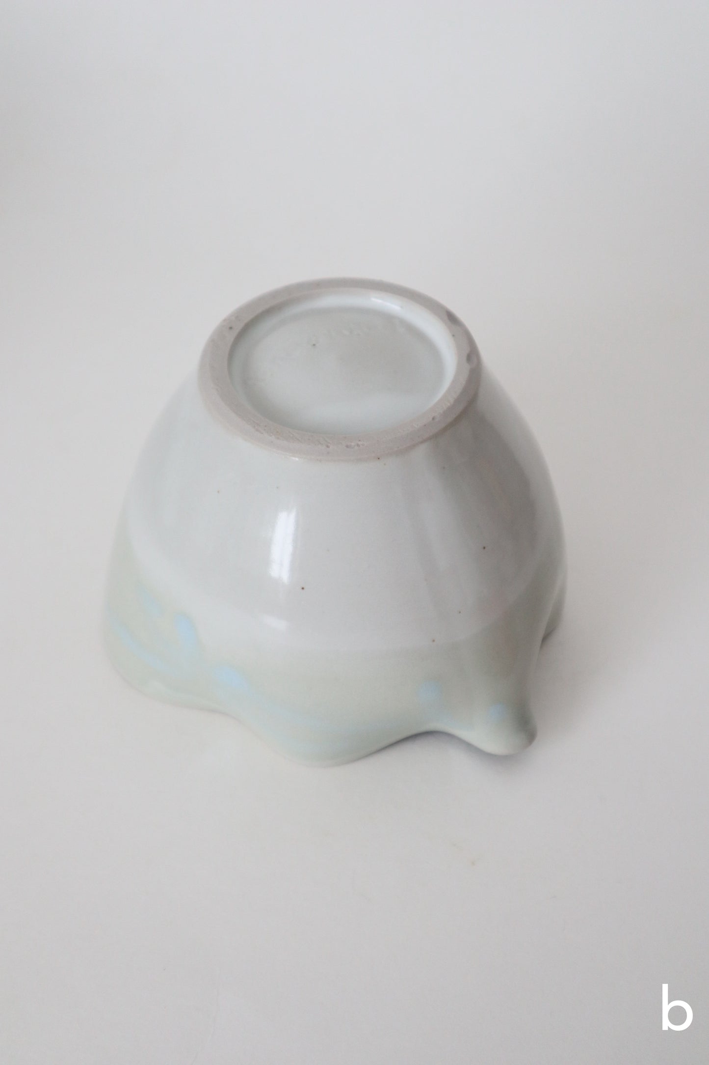 glacier seashell matcha bowl