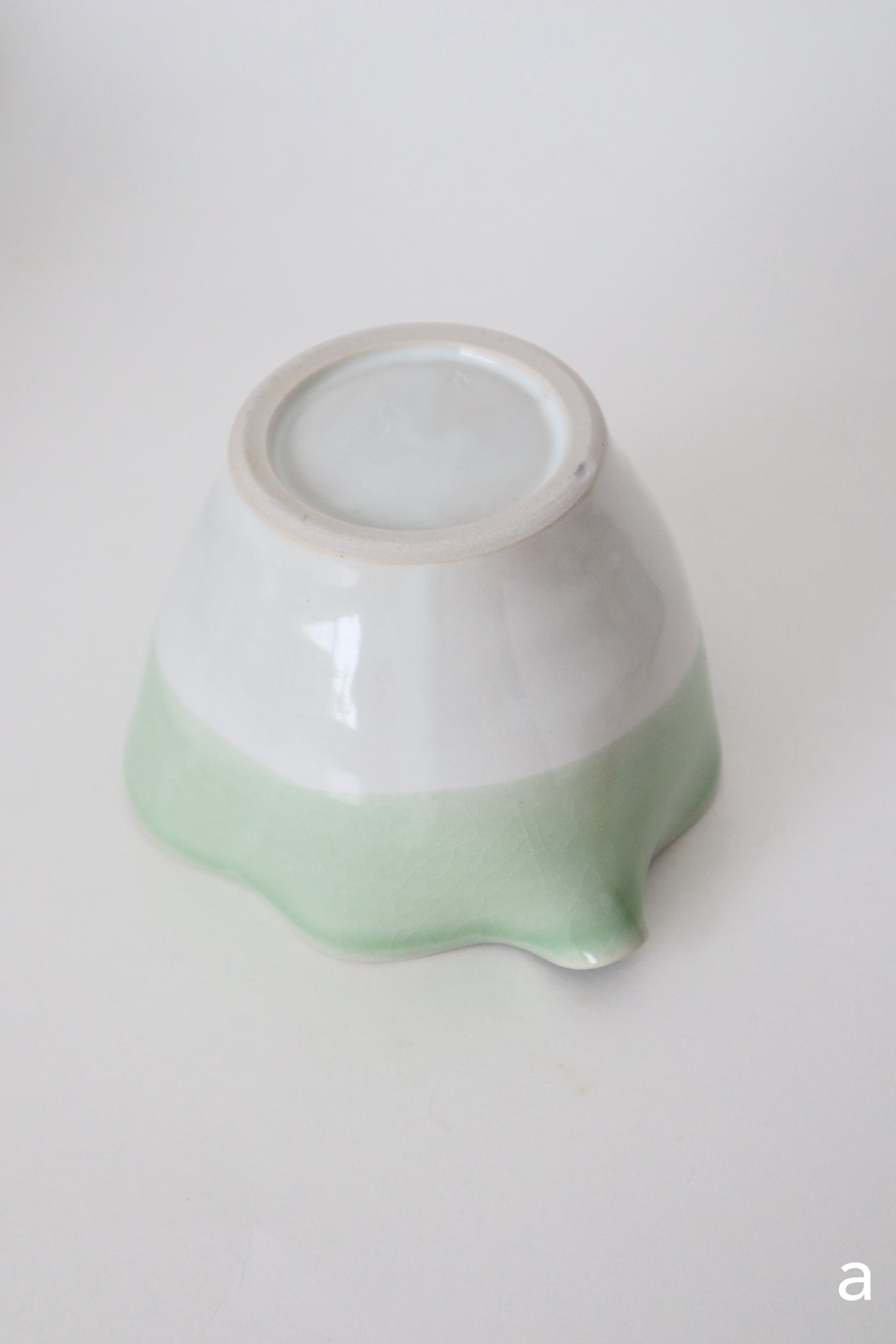 seashell matcha bowls in jade