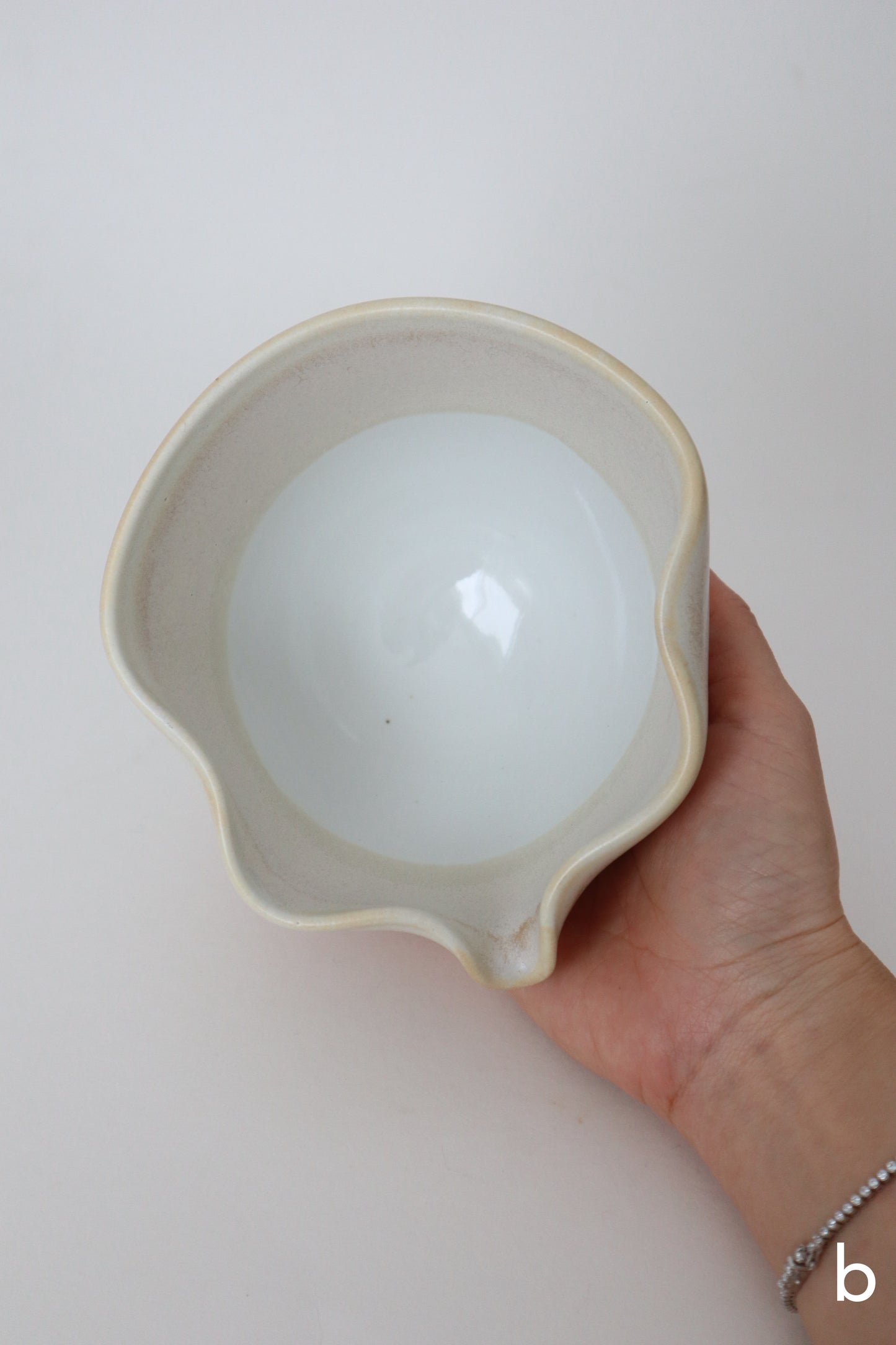 warm sand seashell matcha bowl sets