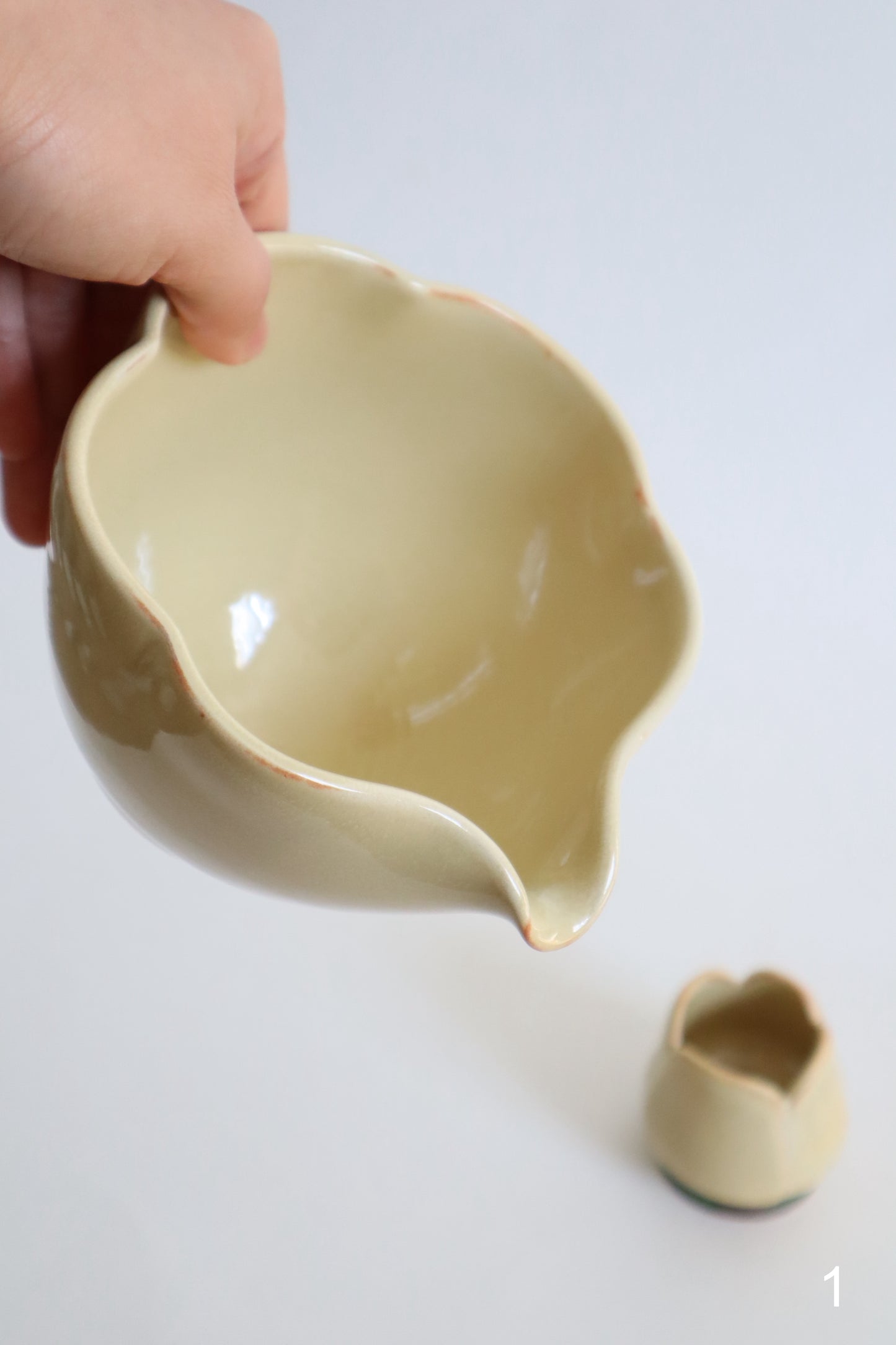 butter yellow bloom matcha bowls + set
