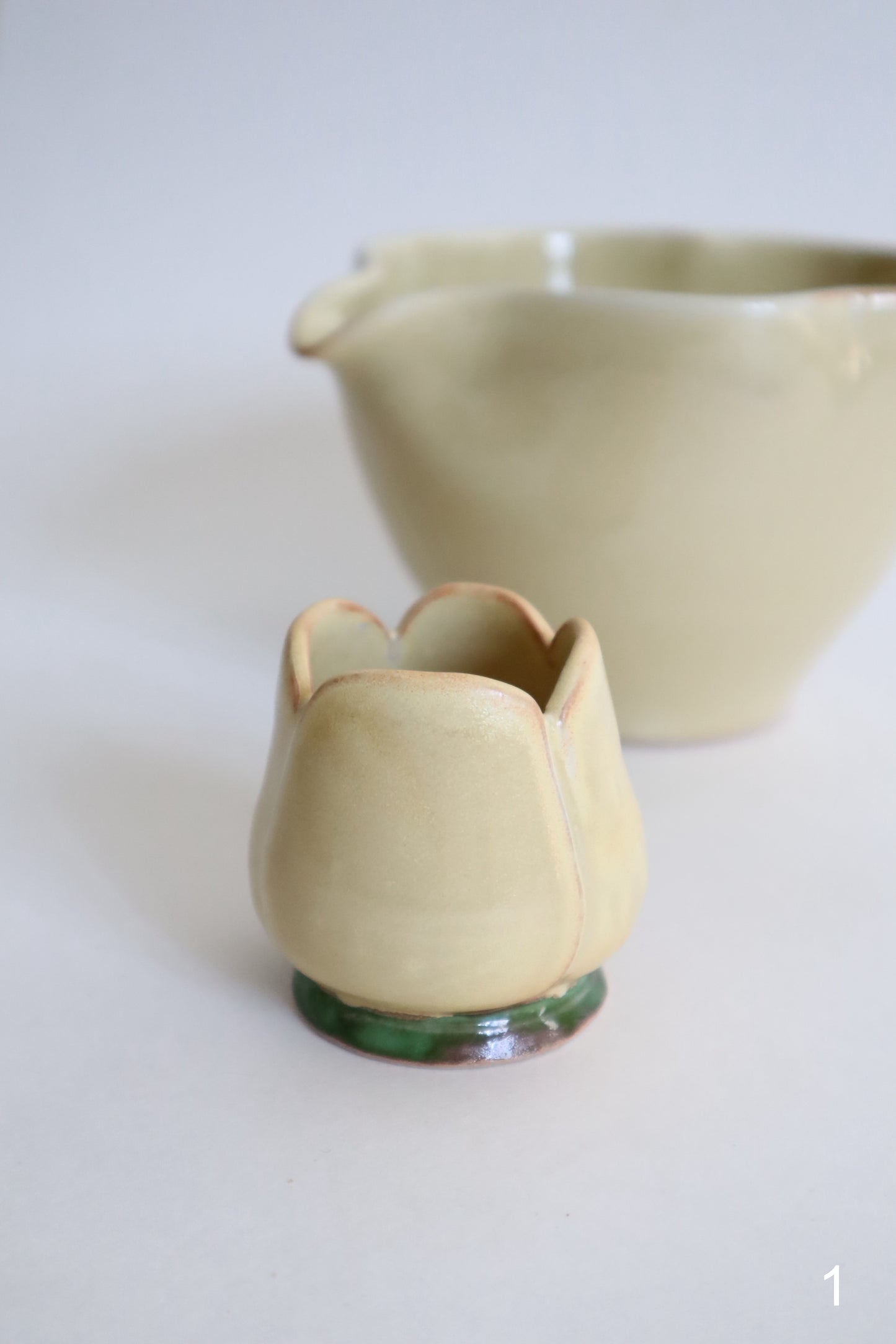 butter yellow bloom matcha bowls + set