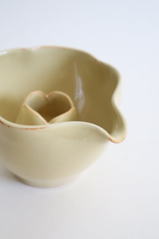 butter yellow bloom matcha bowls + set