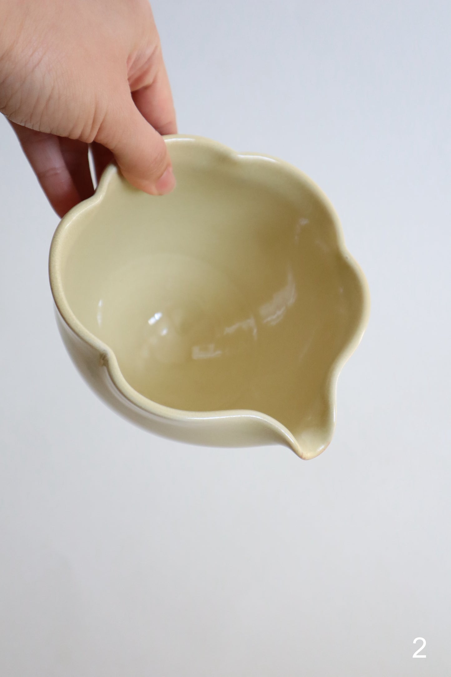 butter yellow bloom matcha bowls + set