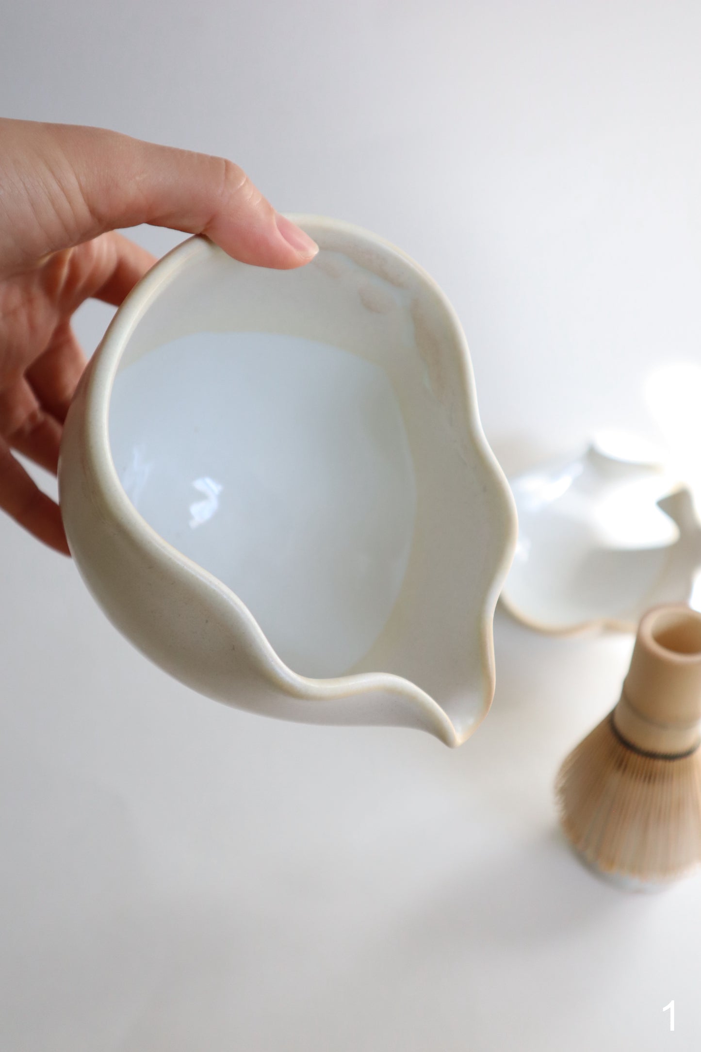 warm sand seashell matcha bowl sets