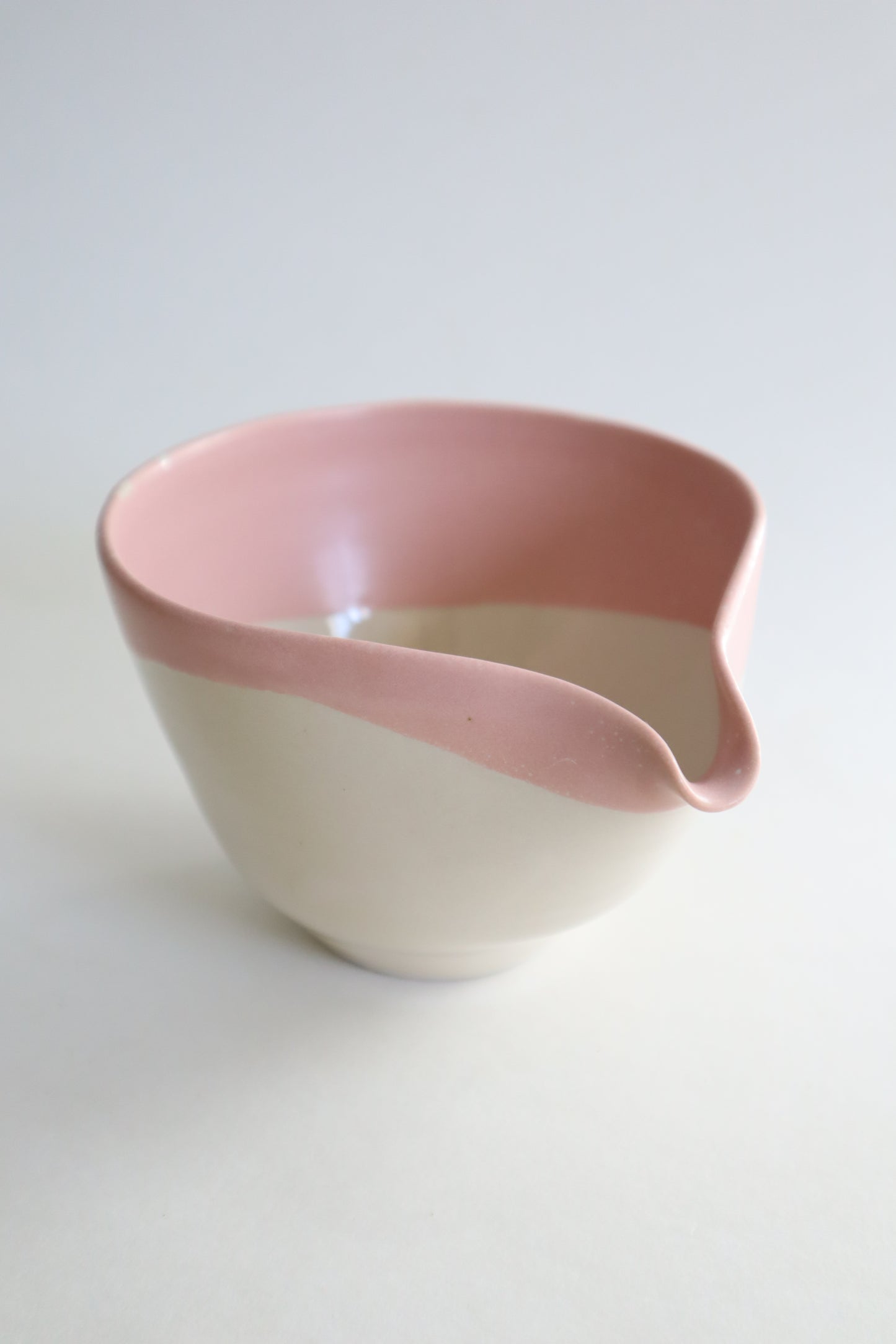 pink raindrop matcha bowl