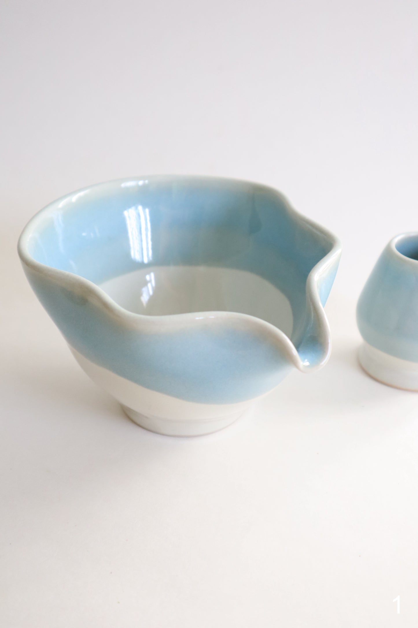 glacier seashell matcha bowl and set