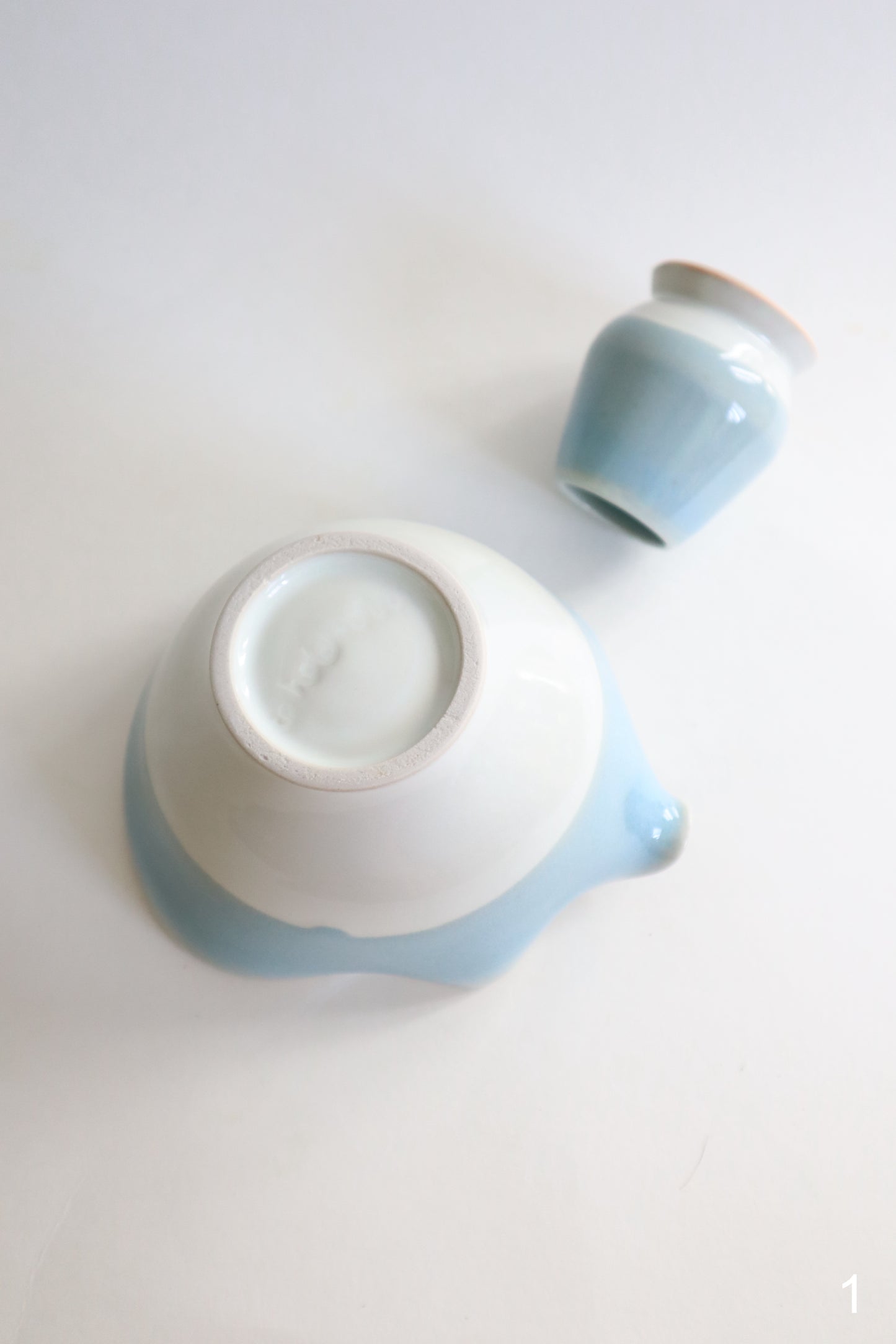 glacier seashell matcha bowl and set