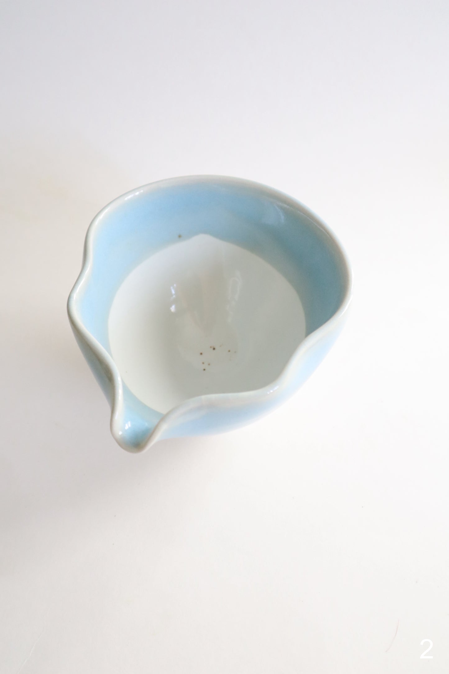glacier seashell matcha bowl and set