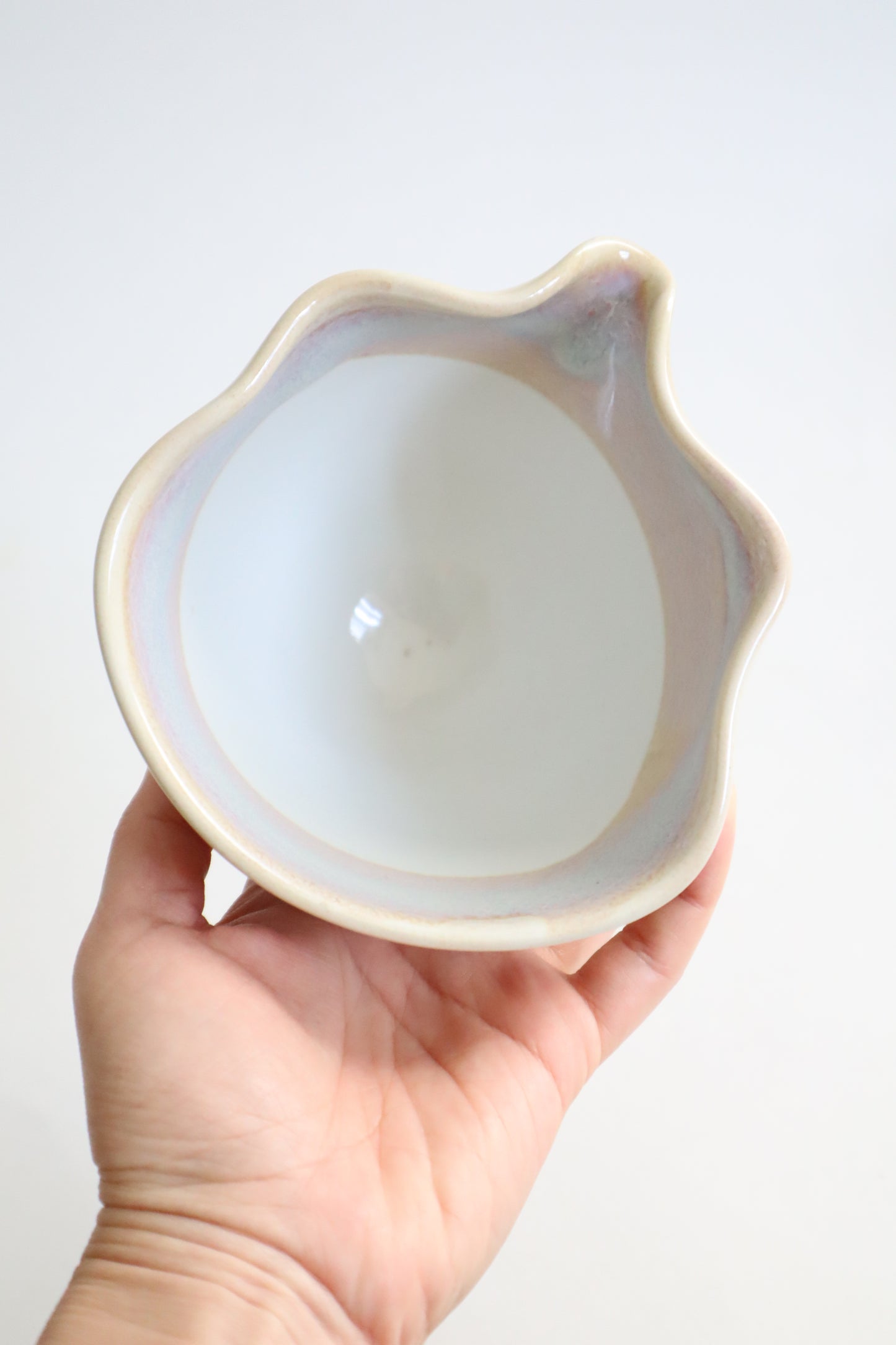 opal seashell matcha bowl