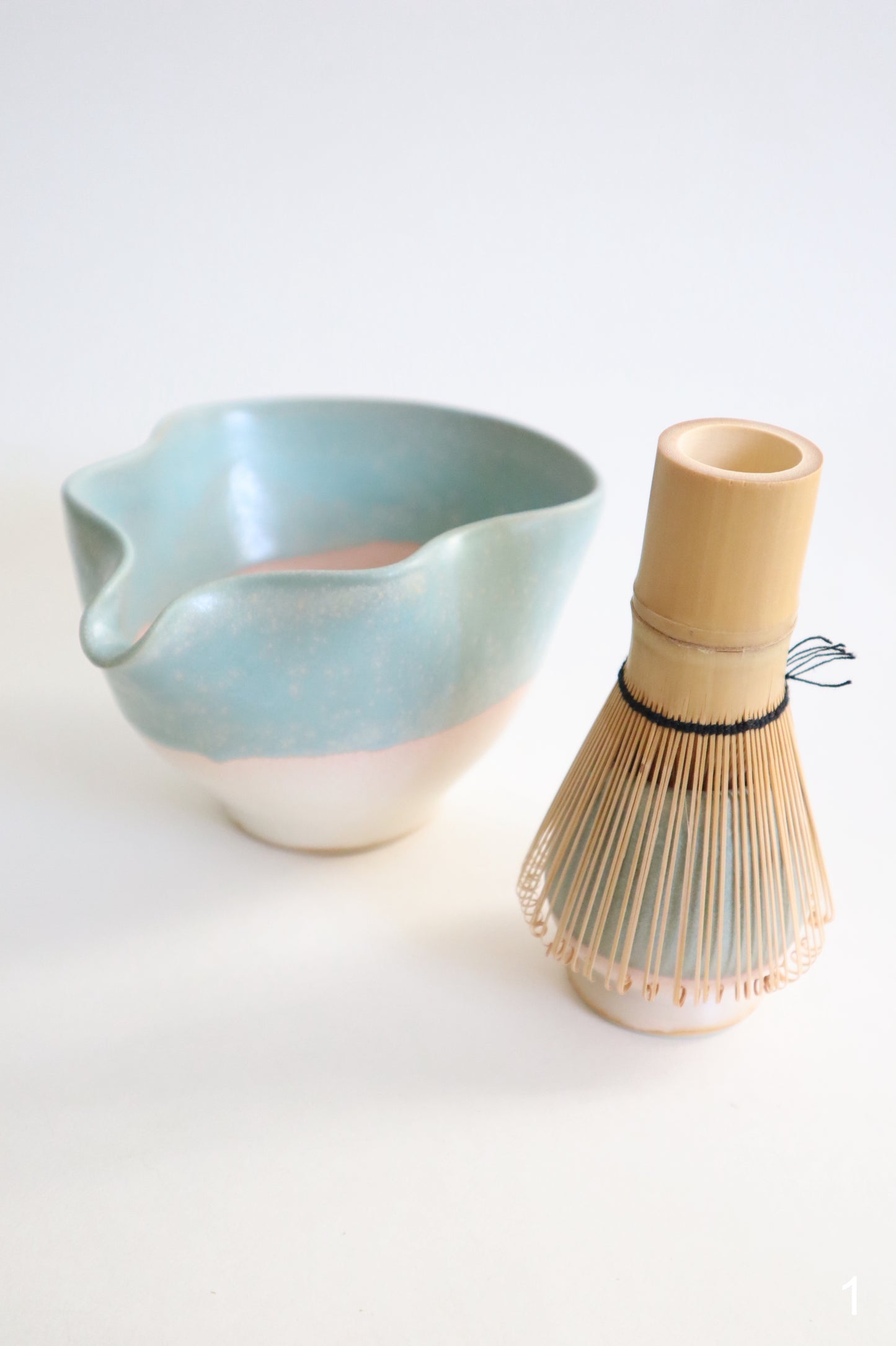 elafonissi seashell matcha bowl sets