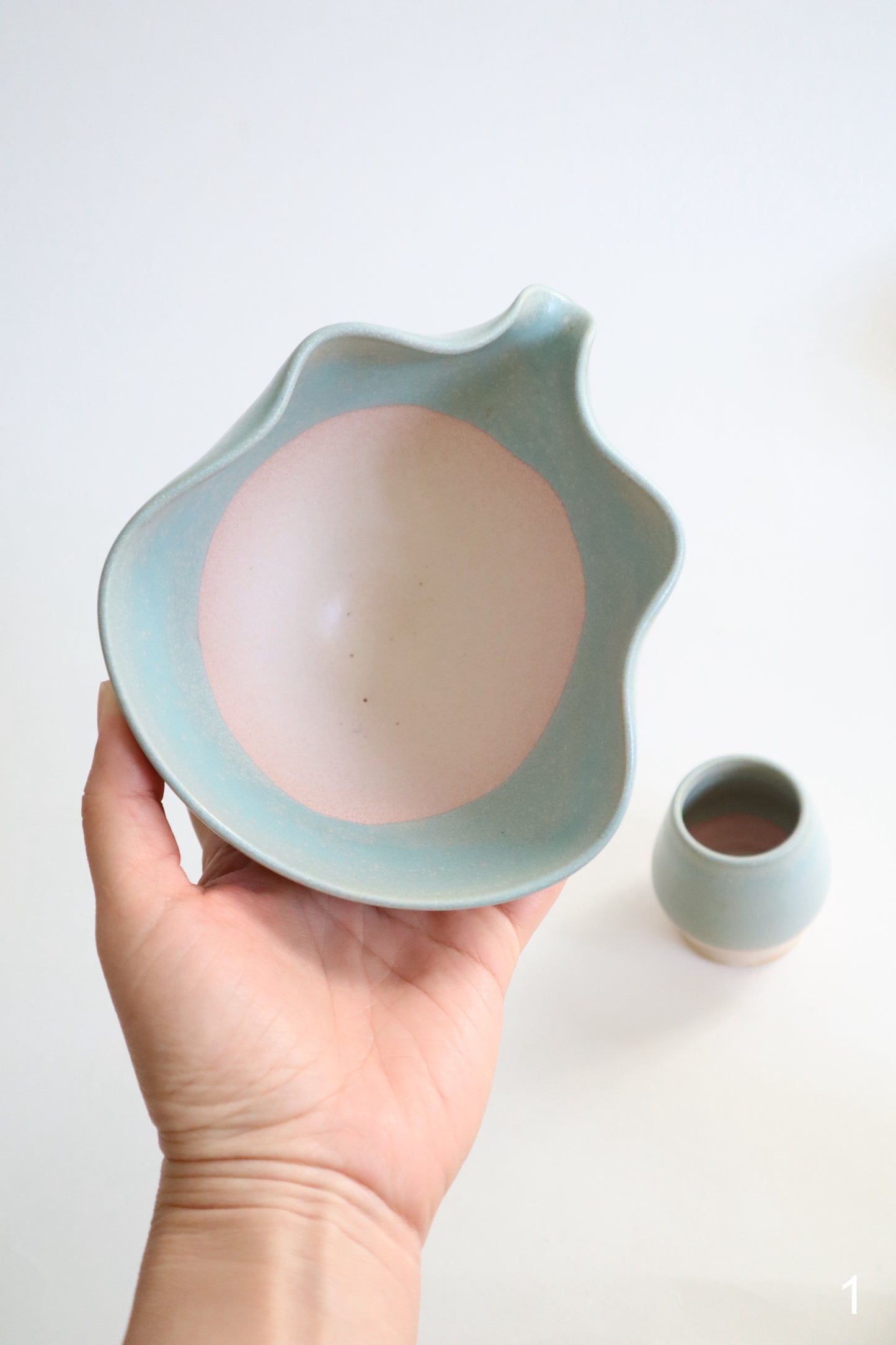 elafonissi seashell matcha bowl sets
