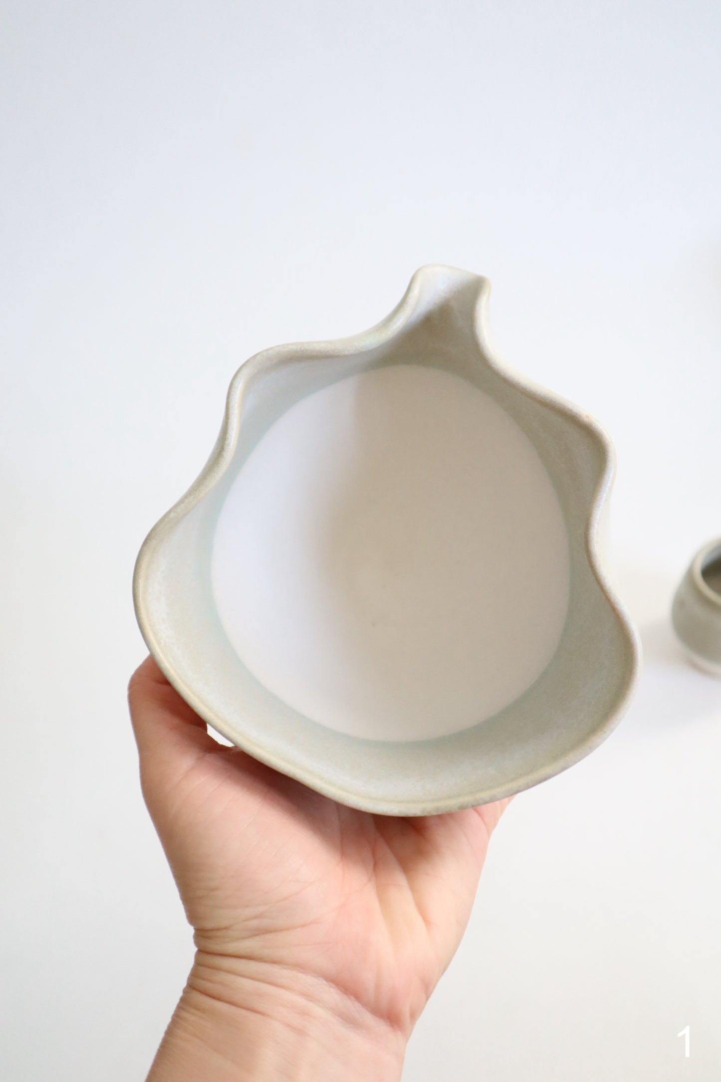 ming marble seashell matcha bowl sets