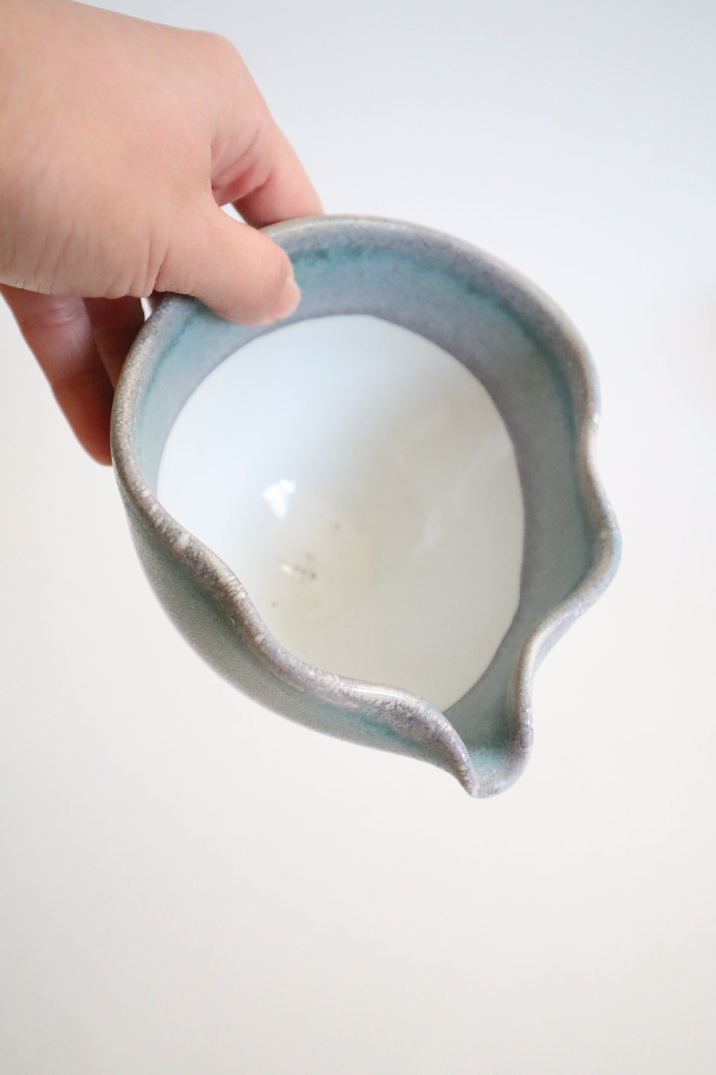 blueb seashell matcha bowl (sample)